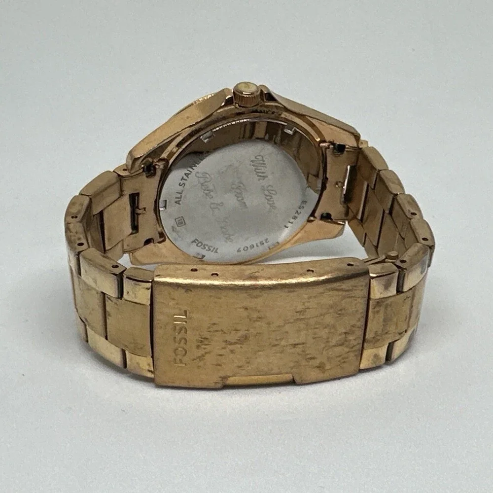 Fossil Riley ES2811 Women's Gold Stainless Steel Analog Dial Quartz Watch HME520